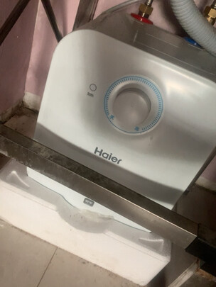 电热水器