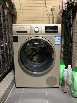 西门子(SIEMENS) 9公斤变频滚筒洗衣机全自动 快洗15分钟 99.9%除菌 护色护衣  XQG90-WG42A2Z31W