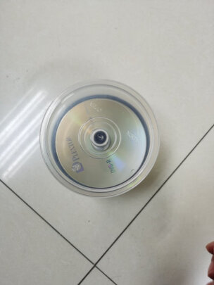 铼德DVD+R 1-16速和啄木鸟CD-R有区别吗？哪个不易损坏？