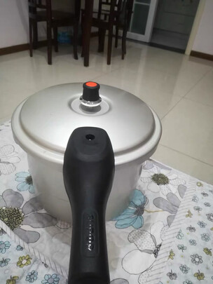 奶锅