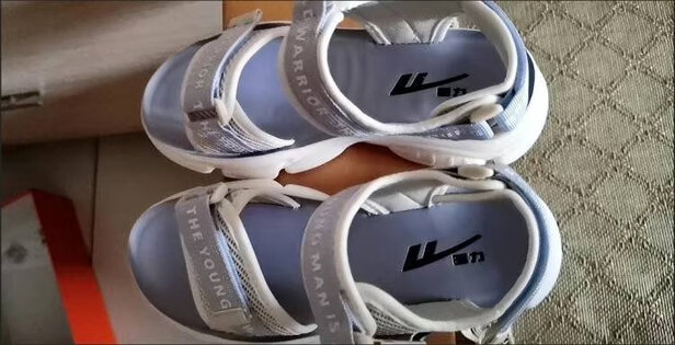 凉鞋