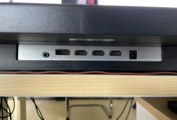 电脑显示器
