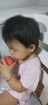 婴儿学饮杯