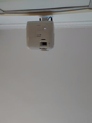 爱普生CH-TW5700T一个月后开始后悔了诉说原因