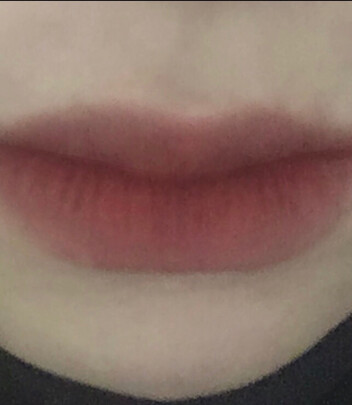 唇釉