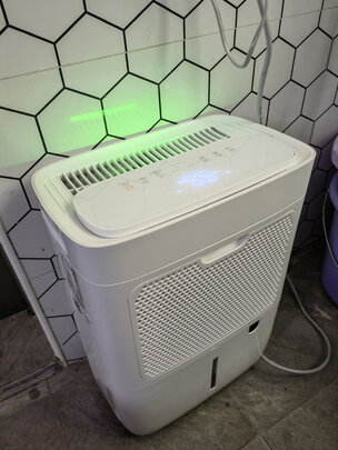 美的CF12BD/DQ1除湿机|用户揭秘美的CF12BD/DQ1除湿机好吗,入手解密评测真相