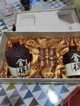讲讲看沱牌舍得白酒怎么样？各位酒友们好吃吗？