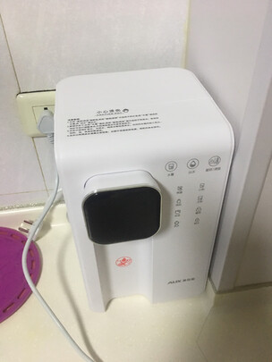 饮水机