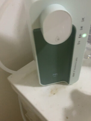 饮水机