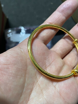 三,菜百首饰黄金手镯网友对比评测