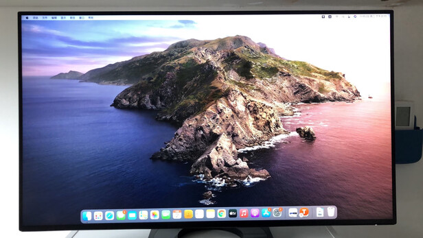 %title插图%num 飞利浦 27英寸 4K超高清 LGD-IPS 悬浮全面屏 HDR400 Type-c65W 旋转升降 电脑显示器 拼接屏 显示屏 279C9