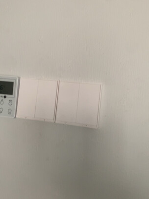 墙壁开关