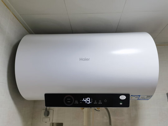 电热水器