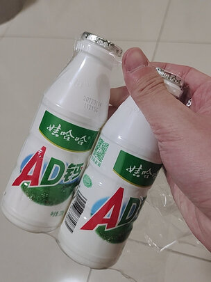 三,娃哈哈ad钙奶网友对比评测