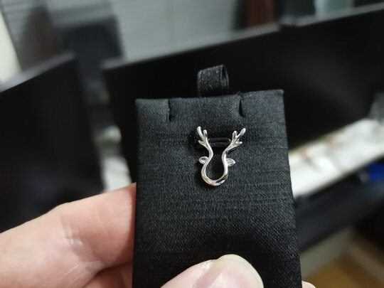 铂金吊坠