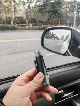 汽车安全锤