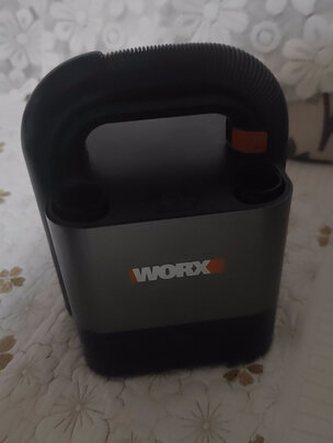 车载吸尘器