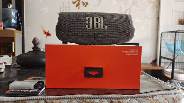 JBLCHARGE5是哪里生产的,值吗