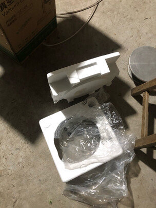车载吸尘器