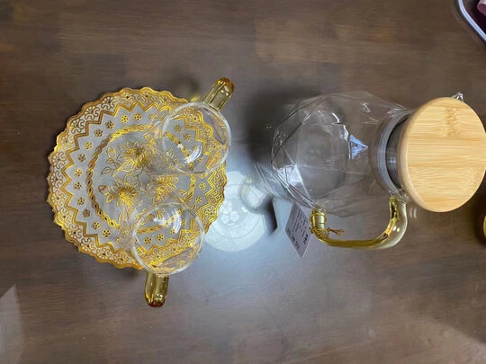 玻璃水杯