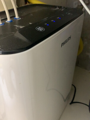 %title插图%num 飞利浦(PHILIPS) 家用净水器600加仑纯/净双出水 一级水效 1.7L/min末端流速 RO反渗透纯水机AUT3043
