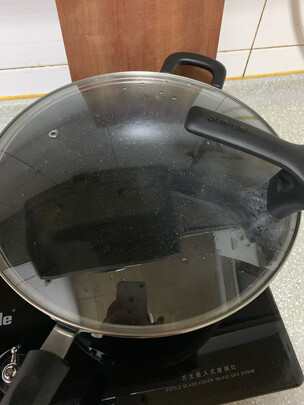 麦饭石不粘锅