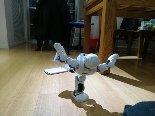 优必选智能机器人怎么样？不要被表面给忽略了？