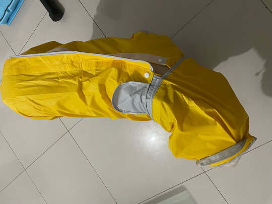 狗狗雨衣