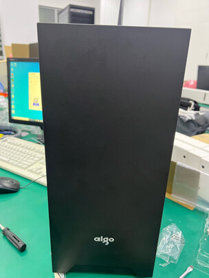 电脑机箱