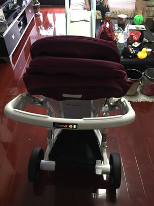 《爱贝丽官方旗舰店》店铺所说的这款《爱贝丽(ibelieve) 婴儿推车