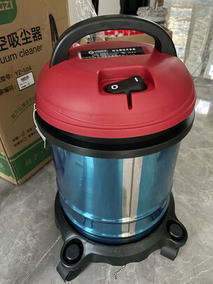 车载吸尘器