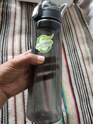 吸管水杯