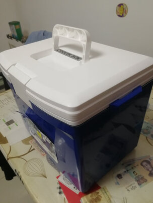 车载保温箱