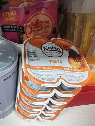 猫粮罐头