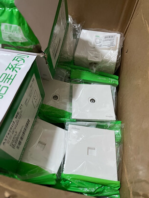 墙壁开关