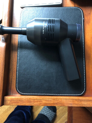 吸尘器