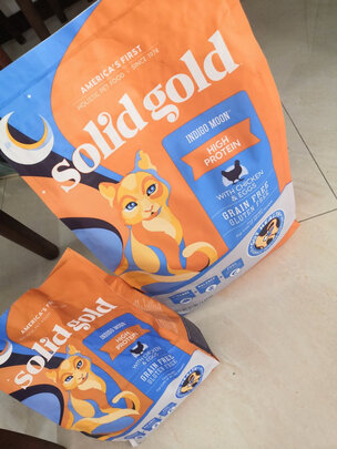 猫粮