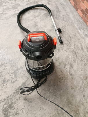 车载吸尘器