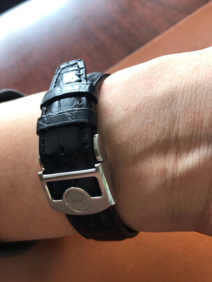 万国机械男表手表|报价参数万国(IWC)瑞士手表真的很烂吗？走时还偏差很大？