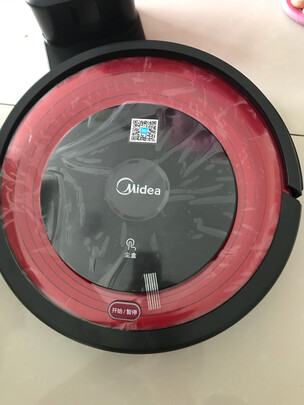 扫地机器人|【今日头条】美的扫地机器人和科沃斯哪个好用？告诉大家真相？