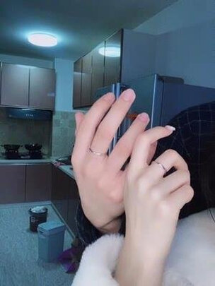 铂金戒指