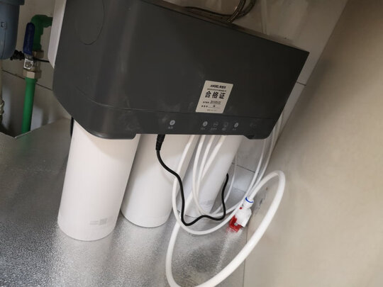 安吉尔和沁园净水器哪个好,有什么区别?优缺点是