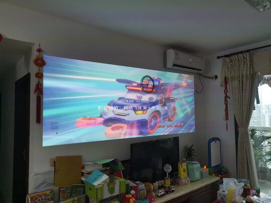 极米RS Pro2晨曦金限定版选购容忽然的三大要点
