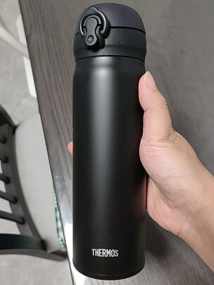 保温杯