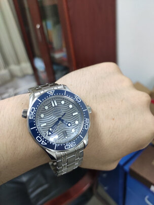 手表|报价参数欧米茄手表怎么鉴定真假?欧米茄手表属于什么档次？