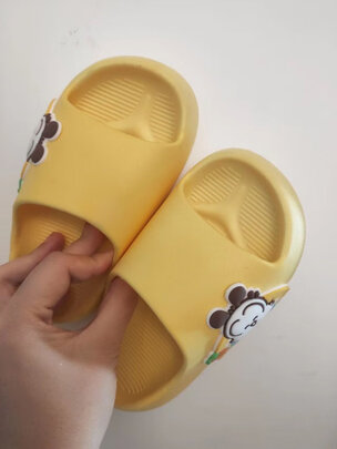 儿童拖鞋