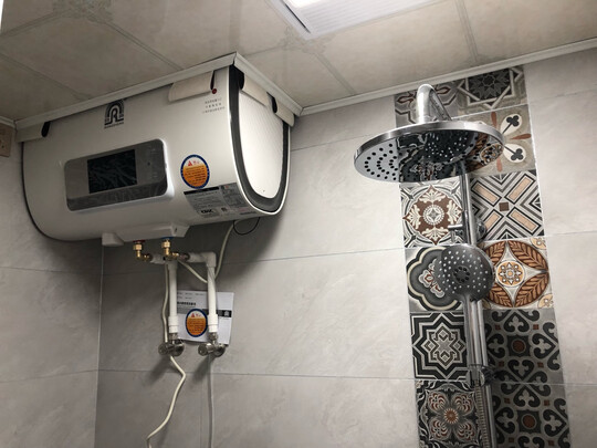 容声电热水器纤薄智能家电储水式电热水器怎么样?真实使用揭秘，不要跟风选！