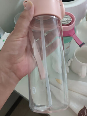 吸管水杯