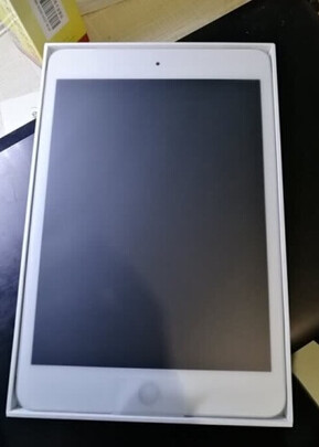 %title插图%num Apple iPad mini 5 2019年新款平板电脑 7.9英寸(256G WLAN版/A12芯片/Retina显示屏/MUU62CH/A)金色