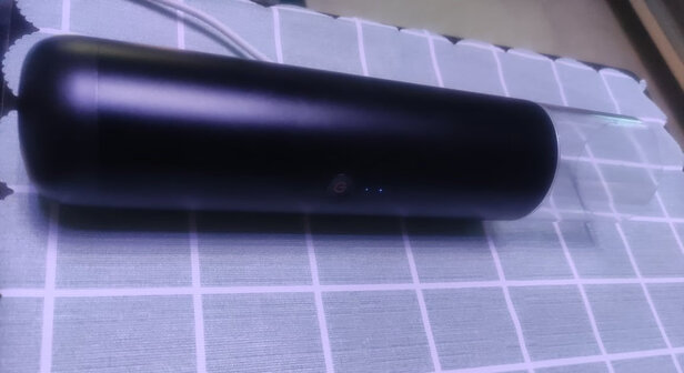 车载吸尘器